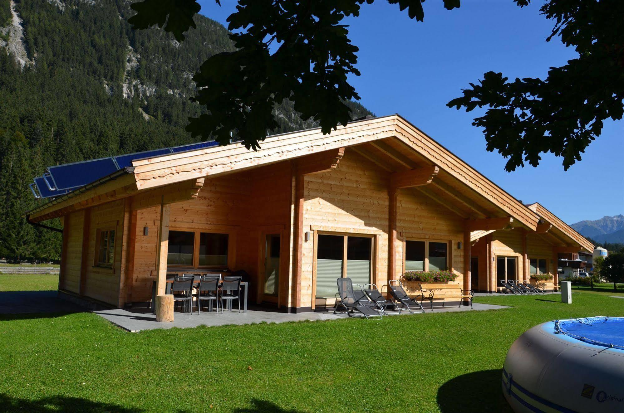 Gasthaus-Pension Reiterklause Leutasch Buitenkant foto